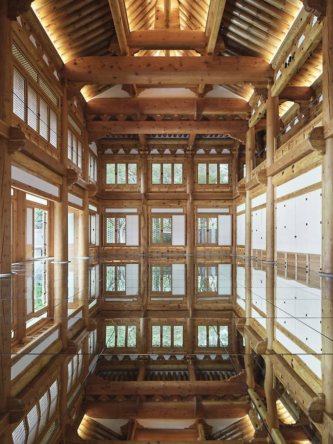 "To Breathe—Sunhyewon" by Kim Soo-ja at Sunhyewon (Courtesy of the artist, Podo Museum)