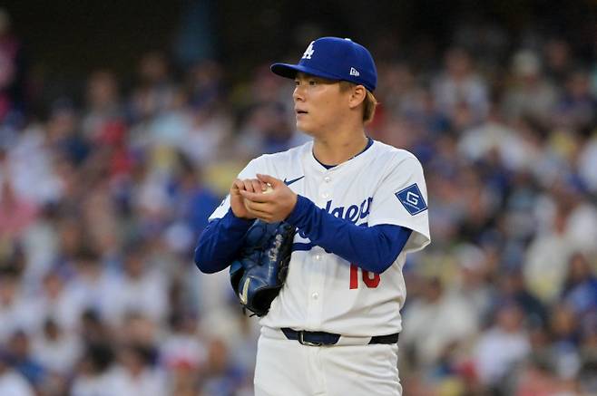 LA다저스가 신시내티 레즈와의 와일드카드 시리즈를 승리로 마무리했다. 사진은 다저스에서 활약 중인 야마모토 요시노부. /사진=로이터