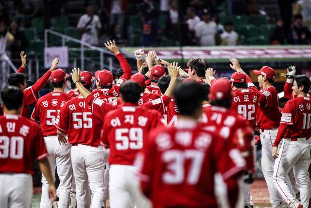 이율예 끝내기./SSG 랜더스