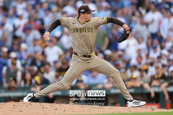 ▲ 밀러는 이날 최고 168.2km의 강속구를 던지며 포스트시즌 역사상 최고 구속 기록을 경신했다