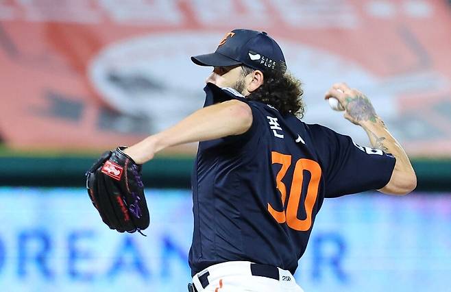 ▲ 폰세는 외국인 투수 역사상 첫 투수 4관왕 달성이라는 대업을 써내려갔다 ⓒ연합뉴스