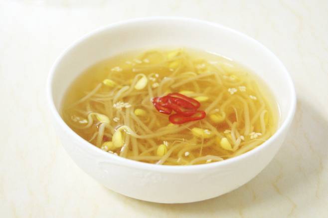 콩나물국