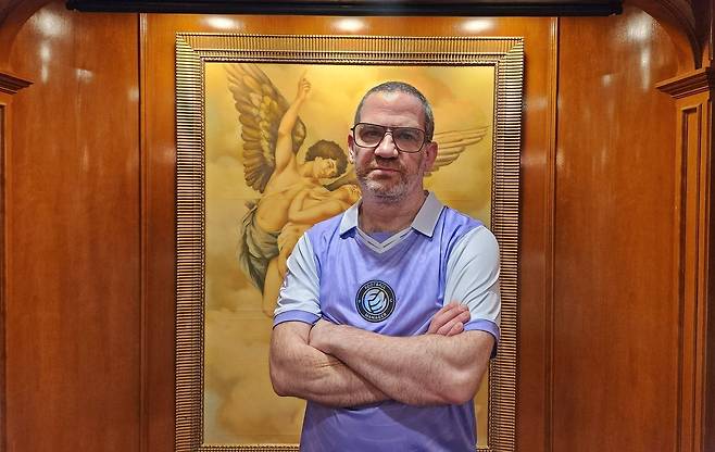 -&nbsp;스포츠 인터렉티브의 마일스 제이콥슨 디렉터