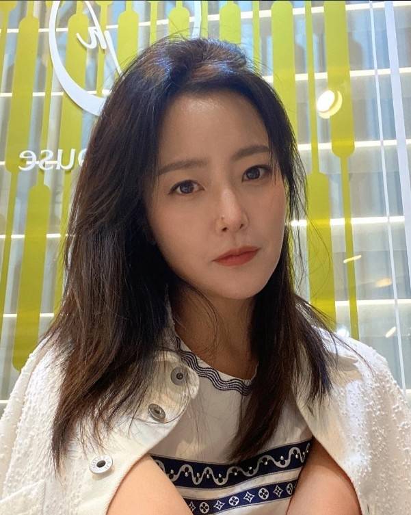 김희선SNS