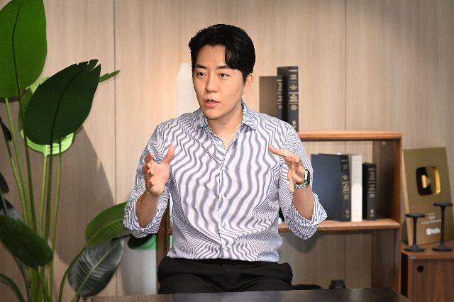 부동산과 제테크 분야를 다루는 유튜브 채널 ‘부읽남TV’ 운영자 정태익 더하이에듀 대표가 2일 서울 강남구 소재 사무실에서 국민일보와 인터뷰를 하고 있다. 권현구 기자