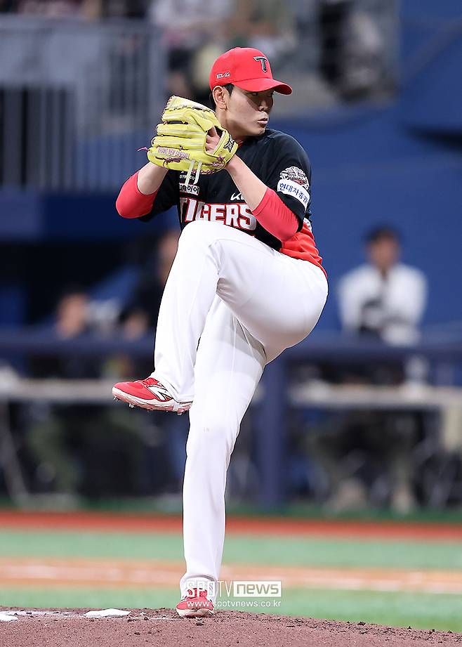 ▲ 올 시즌 KIA의 복덩이로 떠오르며 의미 있는 시즌을 마무리한 성영탁 ⓒ곽혜미 기자