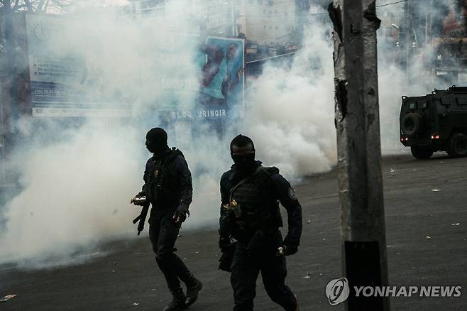 지난달 30일(현지시간) 마다가스카르 Z세대 주도의 반정부 시위 현장 [안타나나리보 AFP=연합뉴스. 재판매 및 DB 금지]