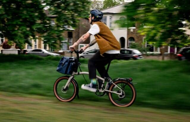 접이식 자전거의 대명사 영국 브롬톤이 접이식 전기 자전거를 미국에서 출시했다. (출처=브롬톤)