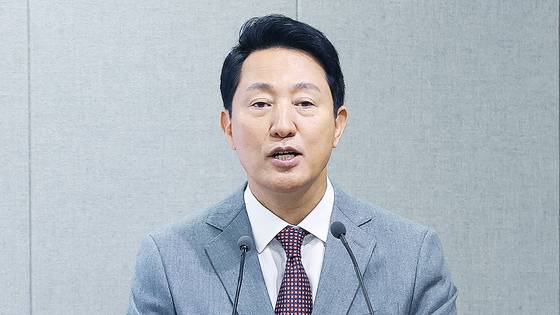 오세훈 서울시장이 29일 서울시청 브리핑룸에서 '신속통합기획(신통기획) 2.0' 추진 계획을 발표하고 있다. [연합뉴스]