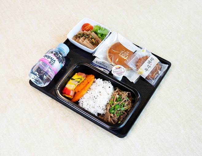 싱가포르항공 이코노미클래스 한식 기내식.  /사진= 싱가포르항공