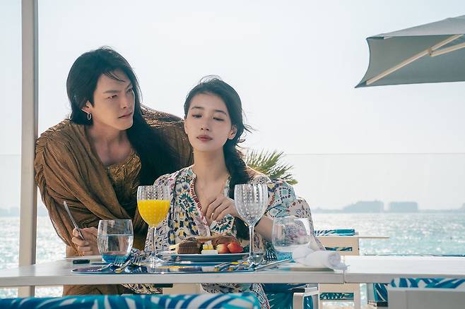 김우빈, 수지