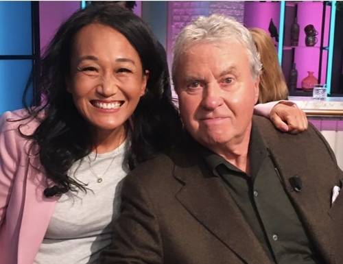 네덜란드 입양인 미샤 블록과 축구감독 출신 거스 히딩크  미샤는 친어머니를 찾기 위해 거스 히딩크한테 도움을 요청했고, 그는 기꺼이 응했다.
[류동익 박사 제공]