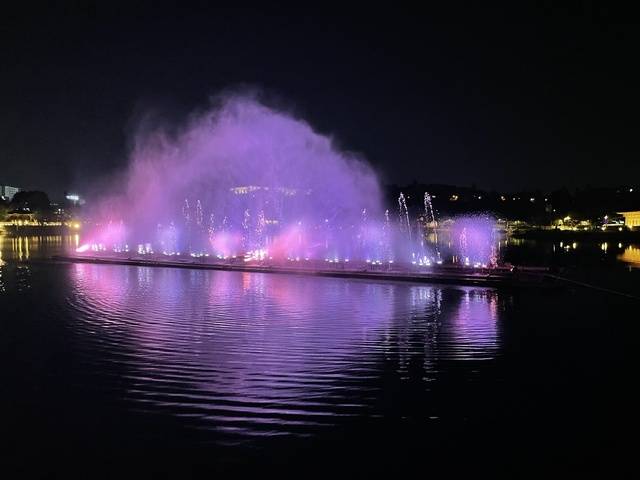 덕진공원 음악분수 /전주시