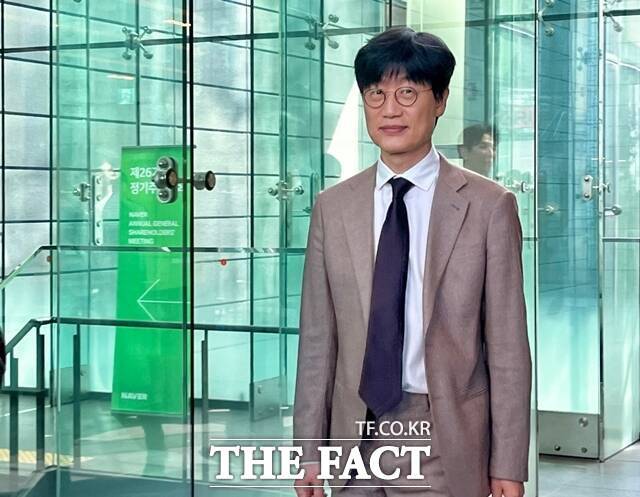 네이버 창업주 이해진 의장은 여러 차례 자녀 승계 계획이 없다고 밝히며, 경영권을 가족에게 물려주지 않겠다는 입장을 분명히 해왔다. /더팩트 DB