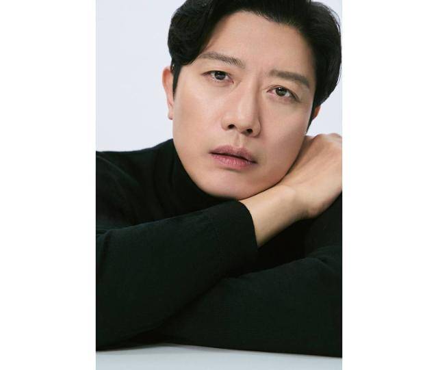 최근 박희순은 서울 종로구 한 카페에서 기자와 만나 영화 '어쩔수가없다' 관련 인터뷰를 진행했다. 매니지먼트 시선 제공