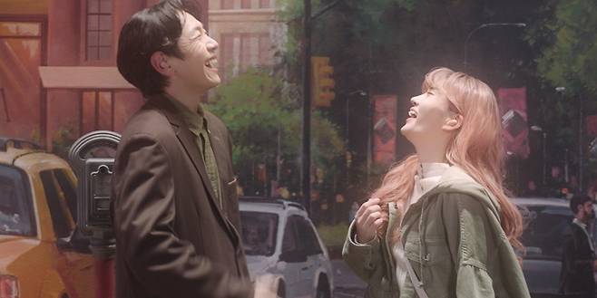 영화 ‘어쩌면 해피엔딩’ 제공