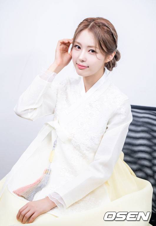 [OSEN=최규한 기자] 그룹 이프아이 원화연 한복 인터뷰. 2025.10.04 / dreamer@osen.co.kr