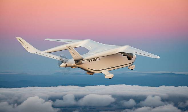 전기로 이착륙과 비행을 하는 항공기 CX300. 베타 테크놀로지스 제공