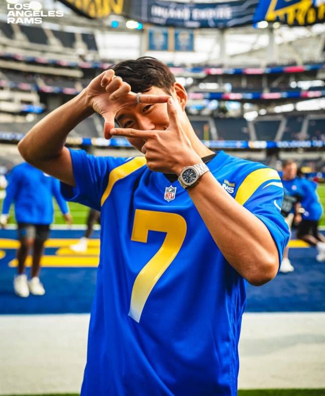 ▲ 부앙가는 시즌 23골로 메시를 한 골 차로 추격하고 있다. 만약 득점왕 경쟁에서 부앙가가 메시를 넘어선다면, 그 배후에는 손흥민이라는 이름이 반드시 남게 될 것이다. 손흥민은 상을 놓쳤지만, MLS 9월의 진짜 주인공은 여전히 그였다. ⓒ LA램스