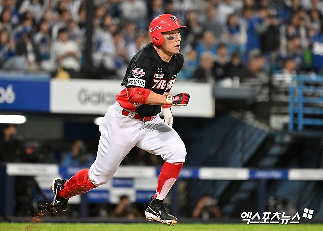 KIA 타이거즈가 5일 KBO에 베테랑 타자 서건창의 웨이버 공시를 요청했다. 사진 엑스포츠뉴스 DB