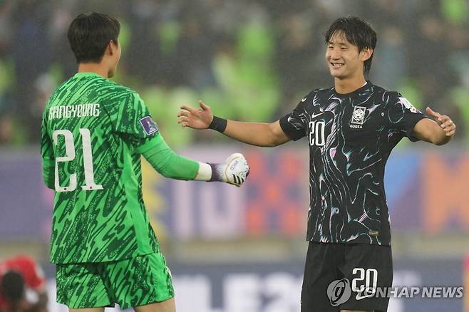 4일 치러진 파나마전 승리를 기뻐하는 한국 선수들 [AP=연합뉴스]