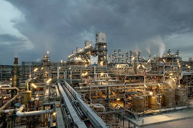 OCI홀딩스 말레이시아 공장 전경. [OCI홀딩스 제공]