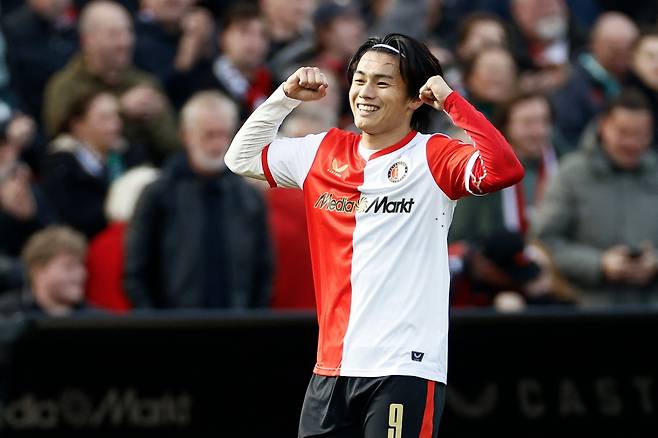 페예노르트 우에다 아야세가 5일 위트레흐트전에서 골을 넣은 뒤 세리머니하고 있다. AFP연합뉴스