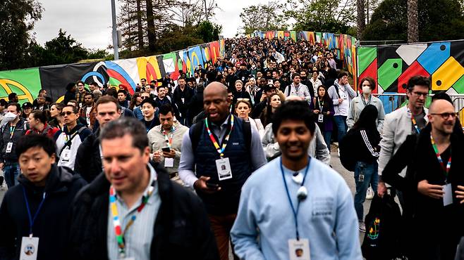 지난 2023년 5월 미국  캘리포니아주 마운틴뷰에서 열린 구글 연례 개발자 컨퍼런스에 참석한 개발자들/ 게티이미지코리아