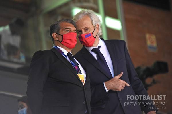 조안 라포르타 회장(왼쪽, 바르셀로나). 게티이미지코리아