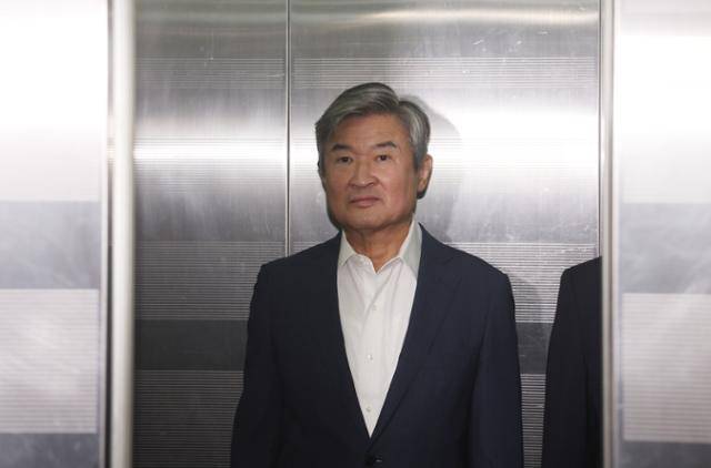 조태용 전 국가정보원장이 지난달 29일 서초동 이명현 순직해병 특검 사무실로 소환되고 있다. 연합뉴스