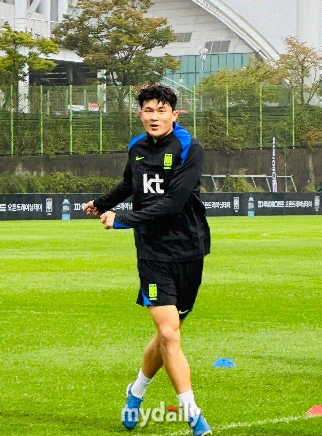 7일 고양종합운동장 보조경기장에서 진행된 국가대표팀 훈련에 참가한 김민재/최병진 기자