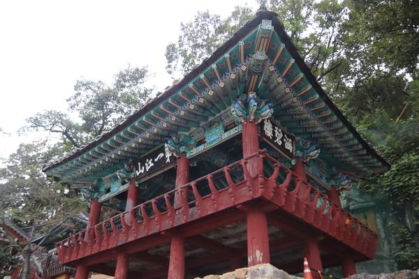 황강 풍경을 즐기던 고려 시대 누각 함벽루. /이서후 기자