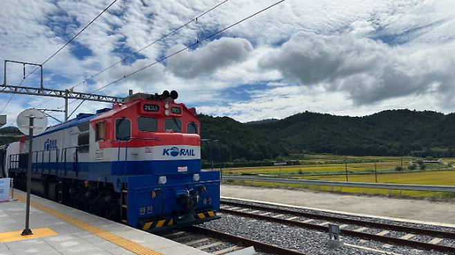 전남 서남해안을 잇는 목포보성선이 지난달 27일 운행을 시작했다. 전남도