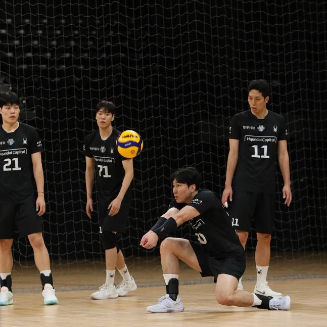 현대캐피탈 선수단. /사진=현대캐피탈 스카이워커스 제공