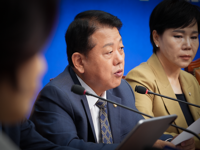 ▲ 김병주(경기 남양주을) 더불어민주당 최고위원이 10일 최고위 회의에서 발언하고 있다. /사진제공=김병주 의원실