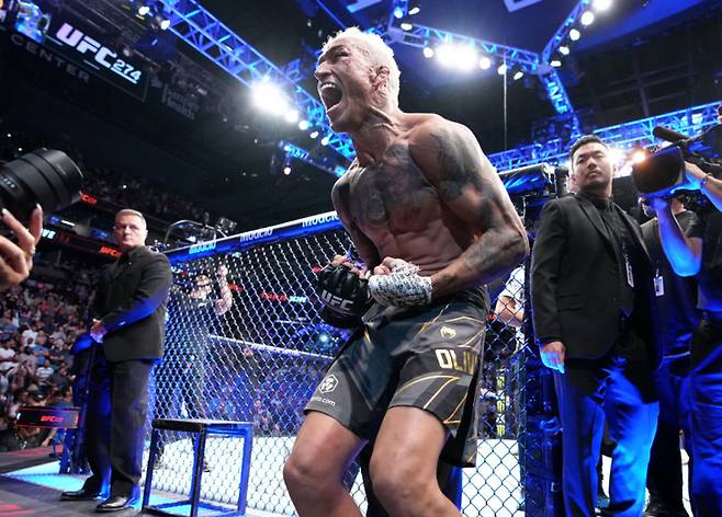 찰스 올리베이라. 사진=UFC