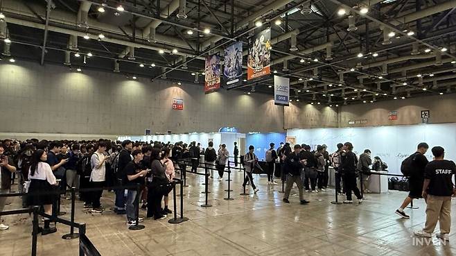 ▲ 보안검색까지 마치고 이제 최종 관문만 지나면