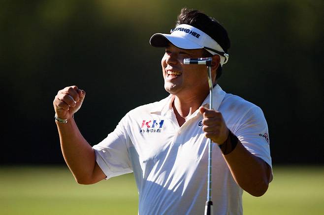 올해 콘페리투어에서 맹활약을 펼치며 내년도 PGA 투어 출전권을 사실상 확보한 이승택이 환하게 웃고 있다.  AFP연합뉴스