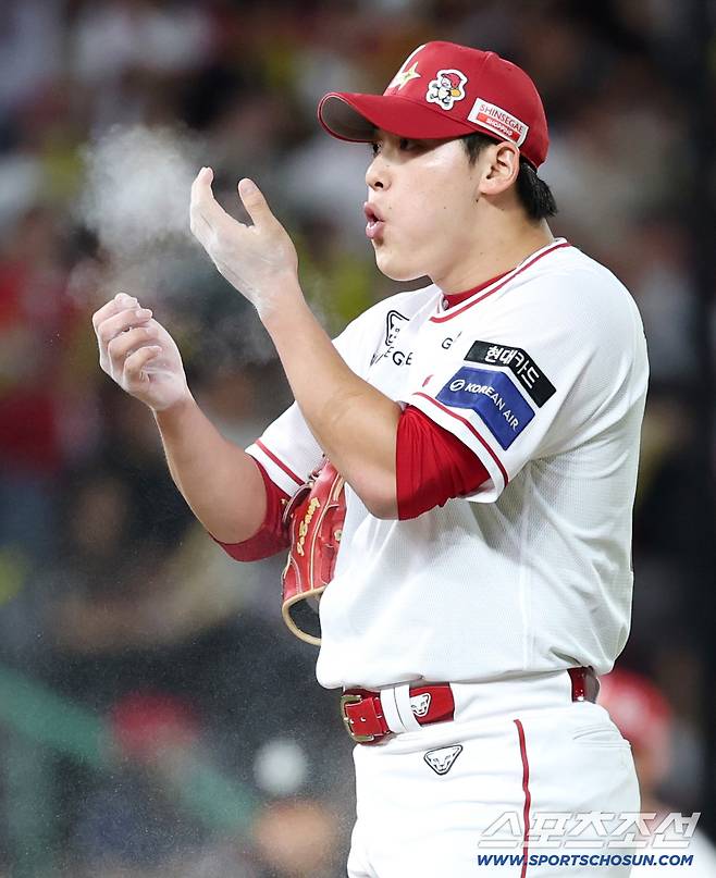 23일 인천 SSG랜더스필드에서 KIA-SSG전. 9회초 마무리로 등판한 조병현. 인천=정재근 기자 cjg@sportschosun.com/2025.9.23/