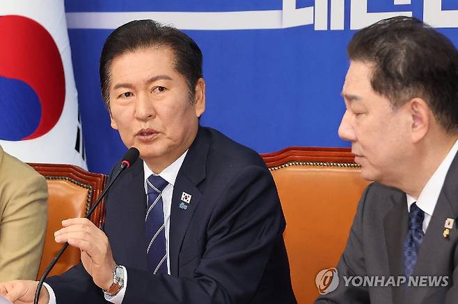 (서울=연합뉴스) 김주성 기자 = 더불어민주당 정청래 대표가 10일 서울 여의도 국회에서 열린 최고위원회의에서 발언하고 있다. 2025.10.10 utzza@yna.co.kr 연합뉴스