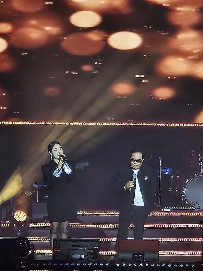 독무대 하는 가수 조영남 [촬영 최주성]