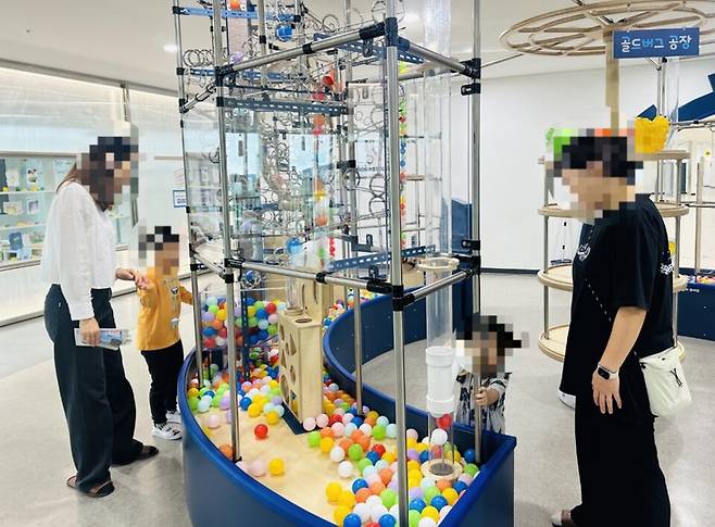 ▲&nbsp;경기도교육청북부유아체험교육원에 마련된 놀이 시설. /사진제공=경기도교육청북부유아체험교육원