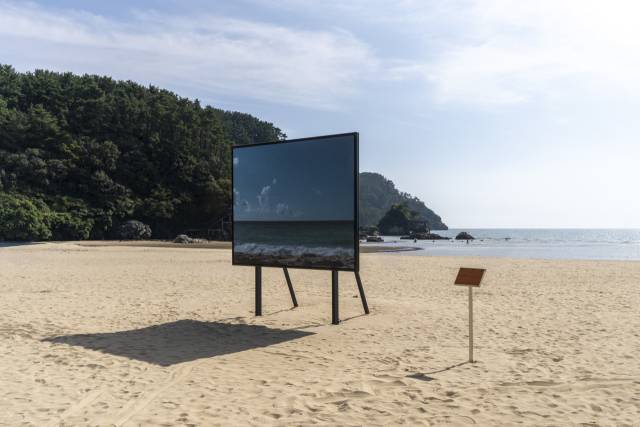 쟈닌 안토니 ‘터치’(2002). 부산비엔날레조직위원회 제공