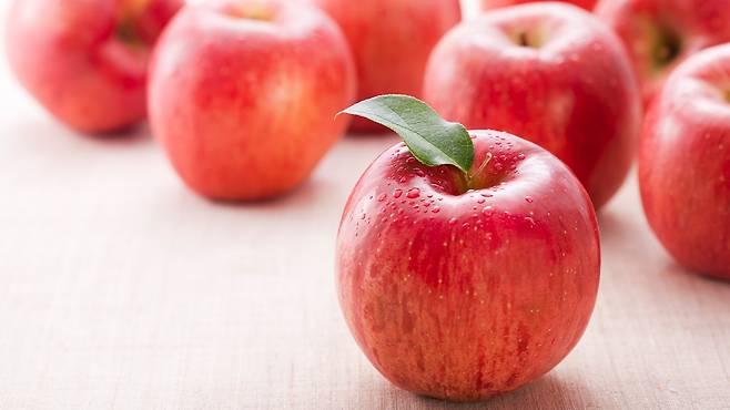 사과, 블루베리, 콜리플라워와 같은 식품은 신장 건강에 도움이 된다｜출처: 클립아트코리아