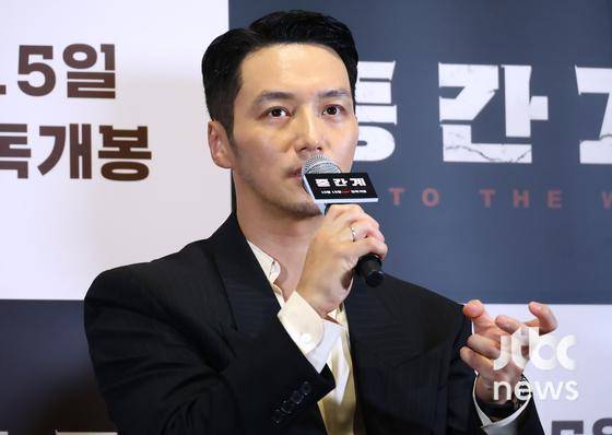 13일 오후 서울 용산 CGV 아이파크몰에서 영화 '중간계' 언론시사회가 열렸다. 강윤성 감독, 배우 변요한, 김강우, 방효린, 임형준이 참석했다. 박세완 엔터뉴스팀 기자 park.sewan@jtbc.co.kr