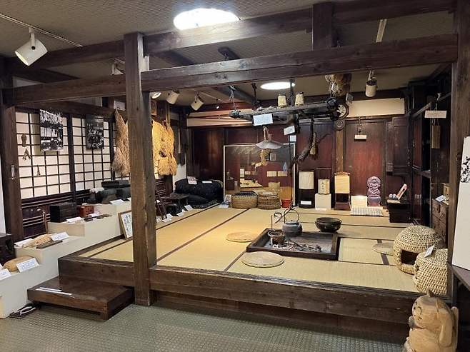 0490f719bc8169f220b5c6b236ef203e4468ce6db1a69c39a1