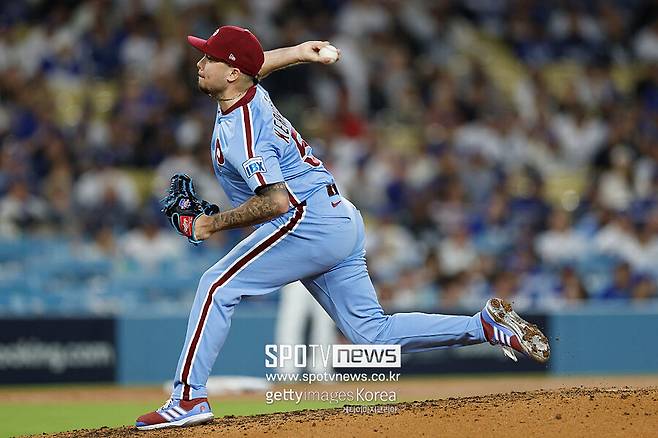 ▲ 내셔널리그 디비전시리즈 4차전에서 실책으로 팀의 탈락이 결정되는 비극을 맞이한 오리온 커커링