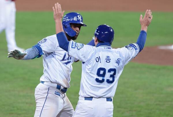 디아즈가 8회말 극적인 2점 홈런으로 결승타를 날렸다. (사진=삼성)