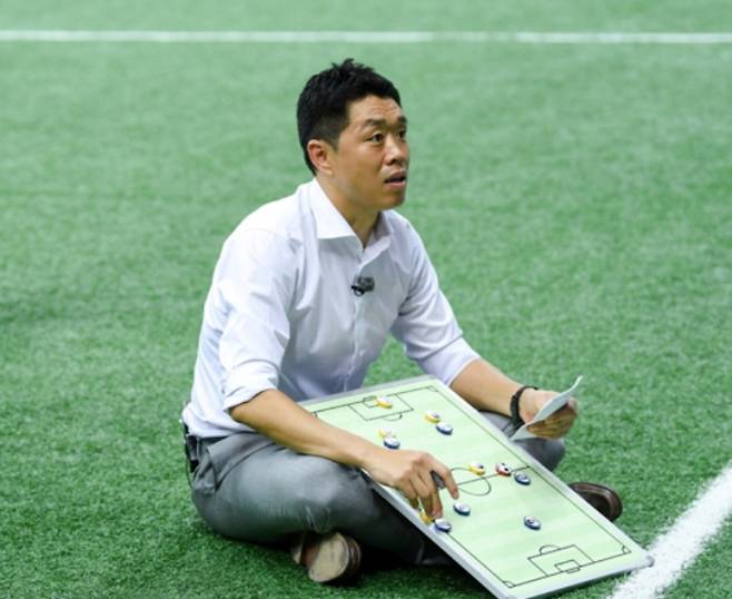 ‘골때리는 그녀들’ (골때녀)