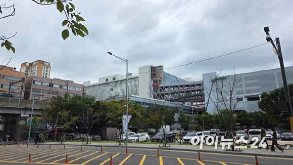 서울시 도봉구 창동역 전경. 창동 민자역사 공사가 진행 중이다. 2025.10.14.[사진=이수현 기자]